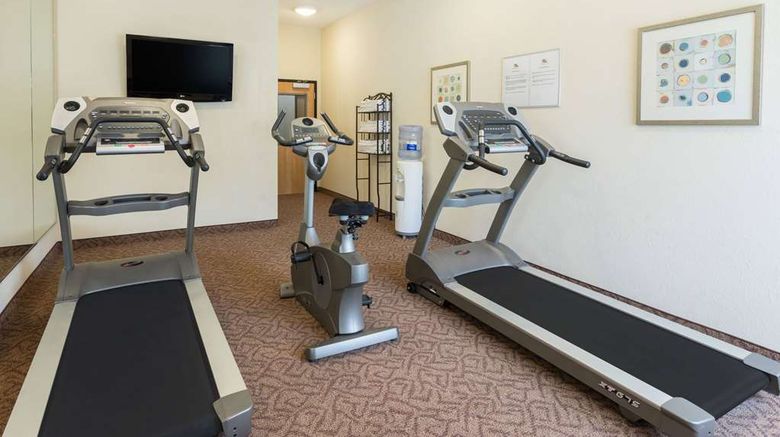<b>Days Inn North Mobile Health</b>. Images powered by <a href="https://iceportal.shijigroup.com/" title="IcePortal" target="_blank">IcePortal</a>.