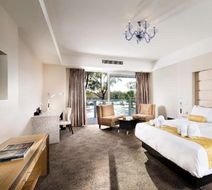 Swan River Hotel Room