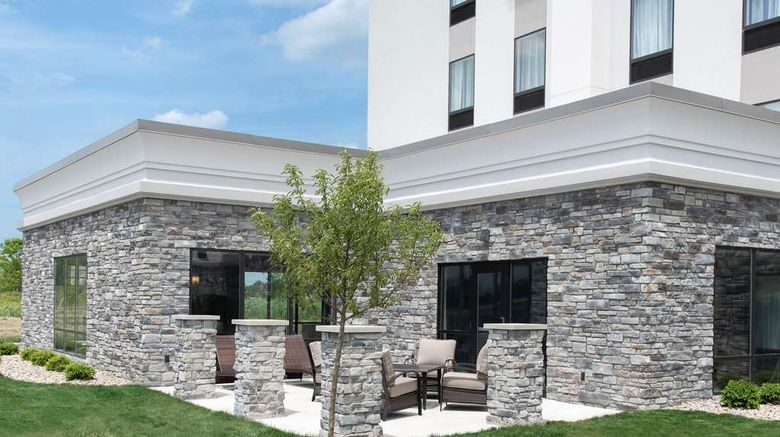 <b>Hampton Inn & Suites Michigan City Exterior</b>. Images powered by <a href="https://iceportal.shijigroup.com/" title="IcePortal" target="_blank">IcePortal</a>.