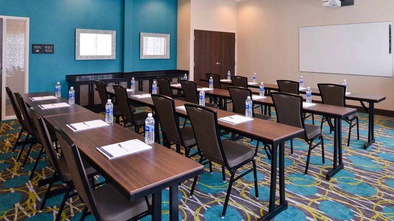 <b>Hampton Inn Pittsburgh/Wexford Meeting</b>. Images powered by <a href="https://iceportal.shijigroup.com/" title="IcePortal" target="_blank">IcePortal</a>.