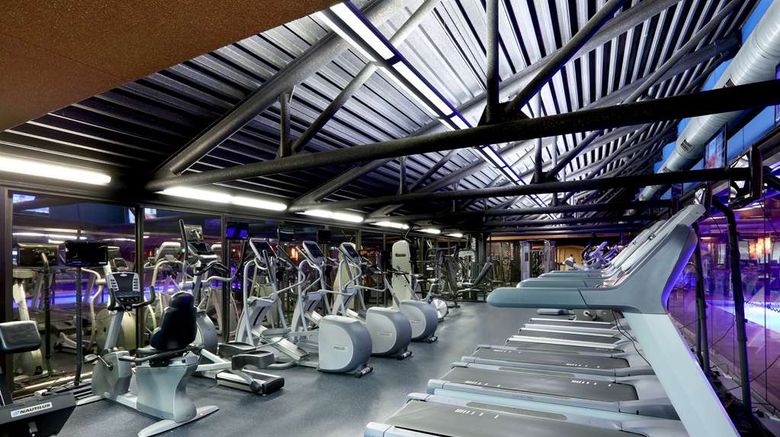 <b>Amway Grand Plaza Hotel, Curio Coll Health</b>. Images powered by <a href="https://iceportal.shijigroup.com/" title="IcePortal" target="_blank">IcePortal</a>.