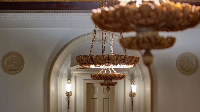 <b>Amway Grand Plaza Hotel, Curio Coll Lobby</b>. Images powered by <a href="https://iceportal.shijigroup.com/" title="IcePortal" target="_blank">IcePortal</a>.