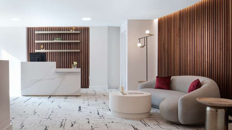 <b>Amway Grand Plaza Hotel, Curio Coll Spa</b>. Images powered by <a href="https://iceportal.shijigroup.com/" title="IcePortal" target="_blank">IcePortal</a>.