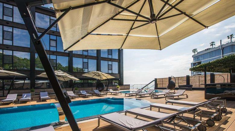 <b>M1 Club Hotel Pool</b>. Images powered by <a href="https://iceportal.shijigroup.com/" title="IcePortal" target="_blank">IcePortal</a>.
