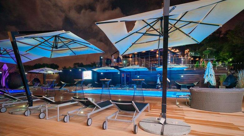 <b>M1 Club Hotel Pool</b>. Images powered by <a href="https://iceportal.shijigroup.com/" title="IcePortal" target="_blank">IcePortal</a>.