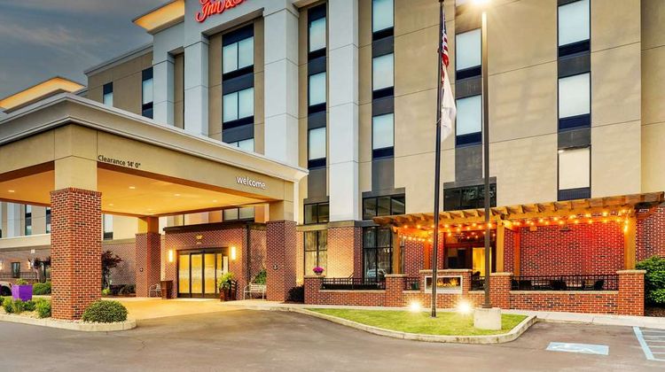 Hampton Inn & Suites Rome Exterior