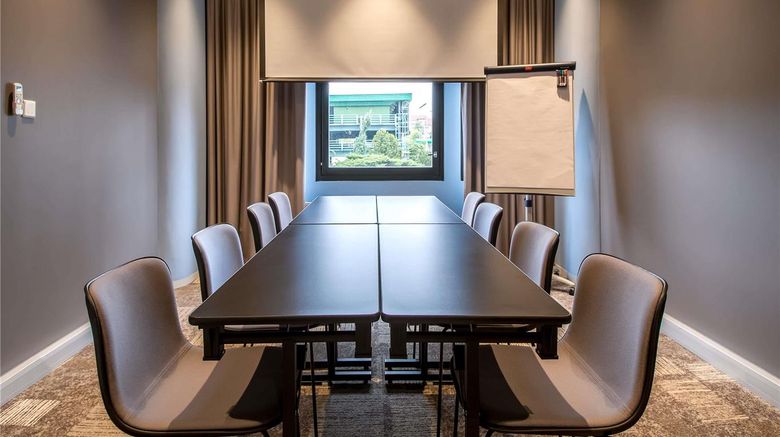 <b>Ibis Wroclaw Centrum Meeting</b>. Images powered by <a href="https://iceportal.shijigroup.com/" title="IcePortal" target="_blank">IcePortal</a>.
