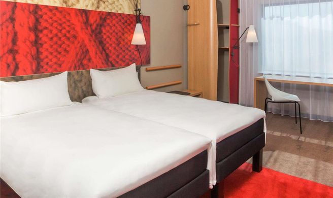 Ibis Wroclaw Centrum Exterior