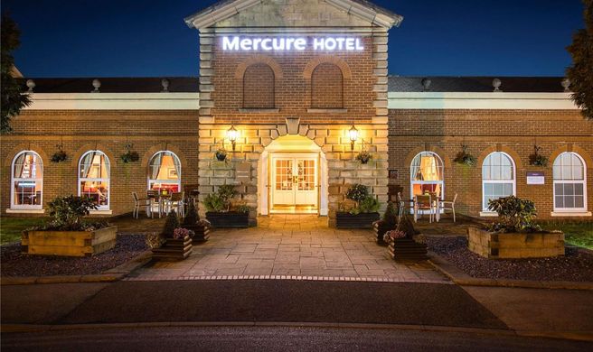 Mercure Haydock Hotel Exterior
