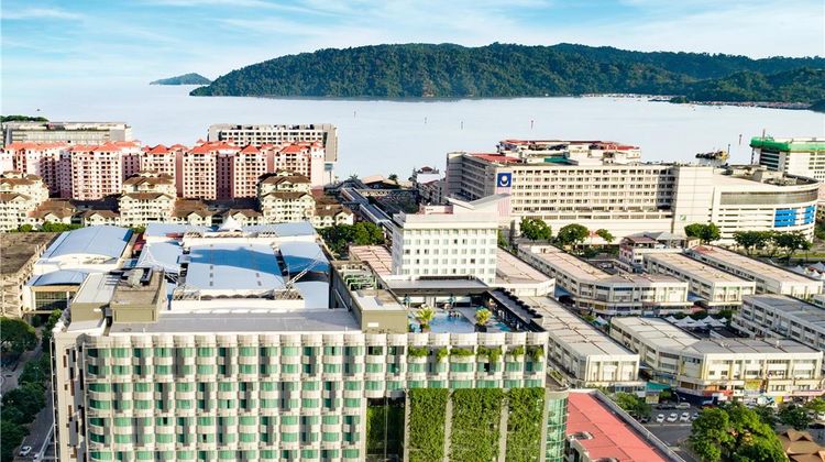 Hilton Kota Kinabalu Exterior