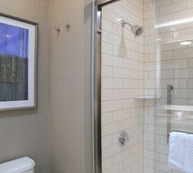 DoubleTree by Hilton Boston - Rockland Room