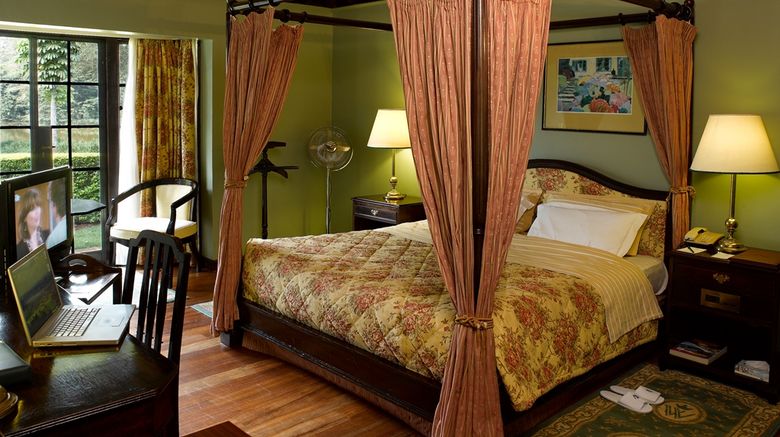 <b>Windsor Golf & Country Club Suite</b>. Images powered by <a href="https://iceportal.shijigroup.com/" title="IcePortal" target="_blank">IcePortal</a>.