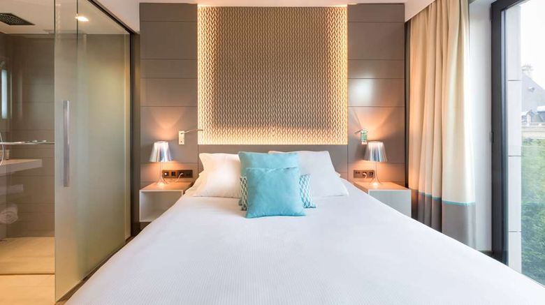 <b>BW Premier Coll Le Saint-Antoine Hotel Room</b>. Images powered by <a href="https://iceportal.shijigroup.com/" title="IcePortal" target="_blank">IcePortal</a>.