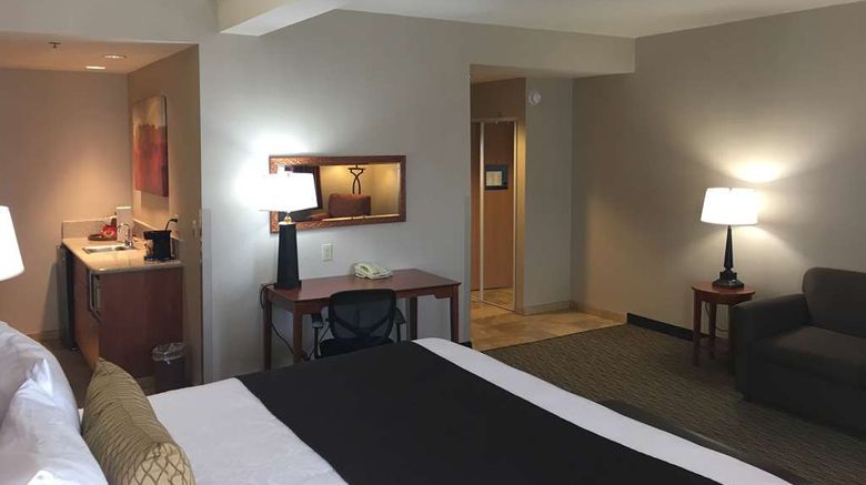 <b>Best Western Plus Arrowhead Hotel Room</b>. Images powered by <a href="https://iceportal.shijigroup.com/" title="IcePortal" target="_blank">IcePortal</a>.