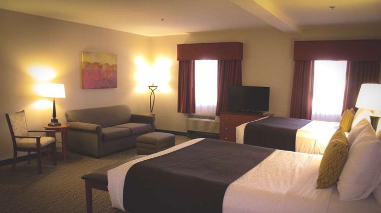 Best Western Plus Arrowhead Hotel Suite