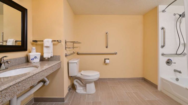 <b>Americas Best Value Inn Barnes Crossing Room</b>. Images powered by <a href="https://iceportal.shijigroup.com/" title="IcePortal" target="_blank">IcePortal</a>.