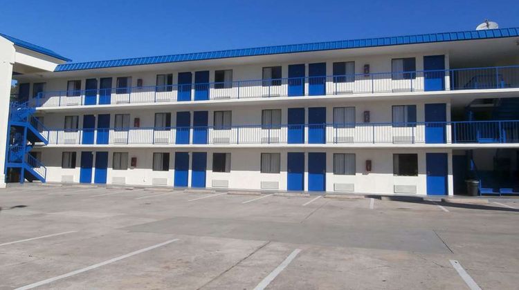 Americas Best Value Inn Tucker Exterior