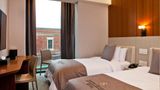 Porter Square Hotel Room