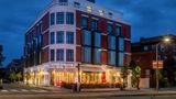Porter Square Hotel Exterior