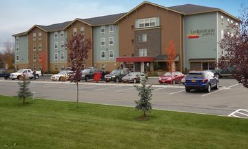 Ledgestone Hotel Elko