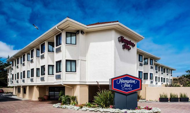 Hampton Inn by Hilton Monterey Exterior