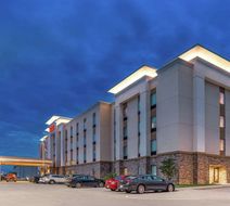 Hampton Inn & Suites Ames Exterior