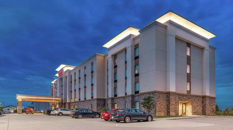 <b>Hampton Inn & Suites Ames Exterior</b>. Images powered by <a href="https://iceportal.shijigroup.com/" title="IcePortal" target="_blank">IcePortal</a>.