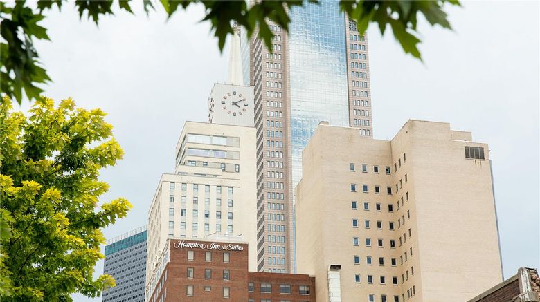 <b>Hampton Inn & Suites Dallas Downtown Exterior</b>. Images powered by <a href="https://iceportal.shijigroup.com/" title="IcePortal" target="_blank">IcePortal</a>.