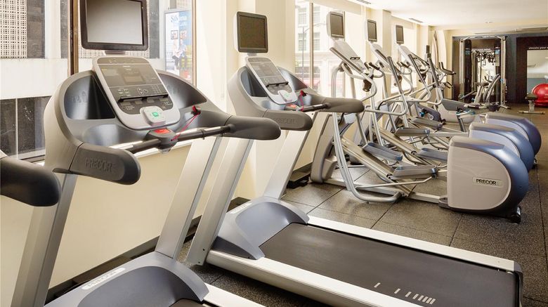 <b>Hampton Inn & Suites Dallas Downtown Health</b>. Images powered by <a href="https://iceportal.shijigroup.com/" title="IcePortal" target="_blank">IcePortal</a>.