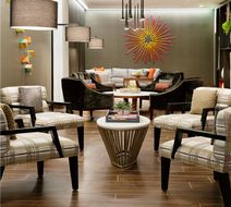 Hampton Inn & Suites Dallas Downtown Lobby