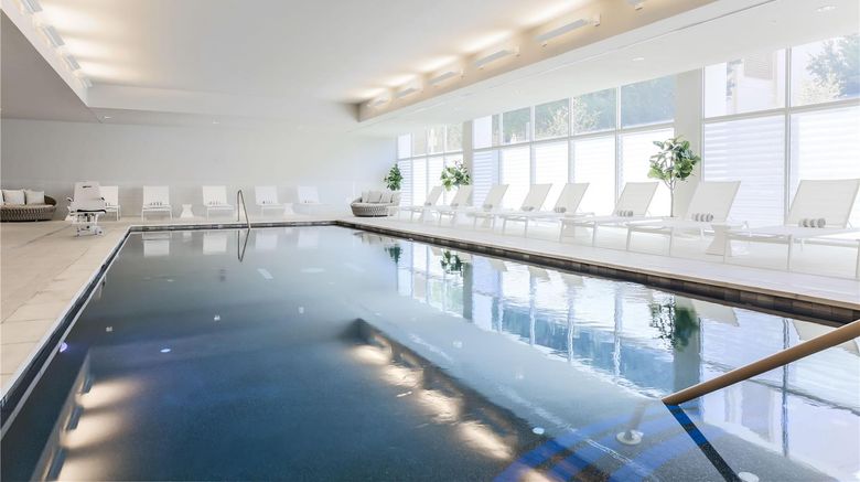 <b>Hampton Inn & Suites Dallas Downtown Pool</b>. Images powered by <a href="https://iceportal.shijigroup.com/" title="IcePortal" target="_blank">IcePortal</a>.