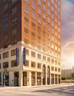 Hampton Inn & Suites Dallas Downtown