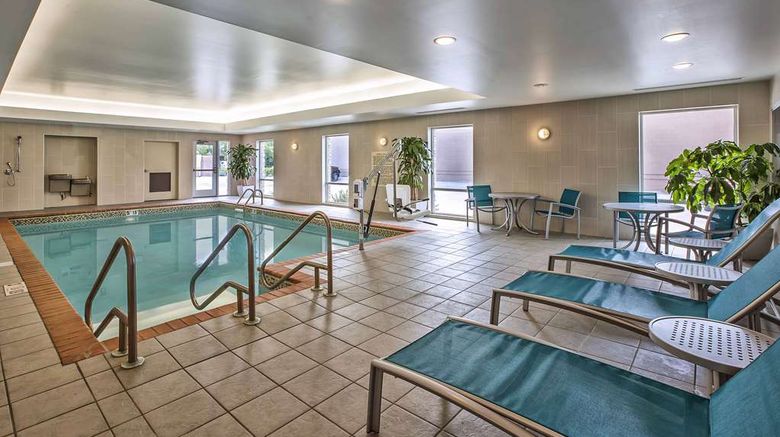 <b>Hampton Inn by Hilton West Bloomfield Novi Pool</b>. Images powered by <a href="https://iceportal.shijigroup.com/" title="IcePortal" target="_blank">IcePortal</a>.