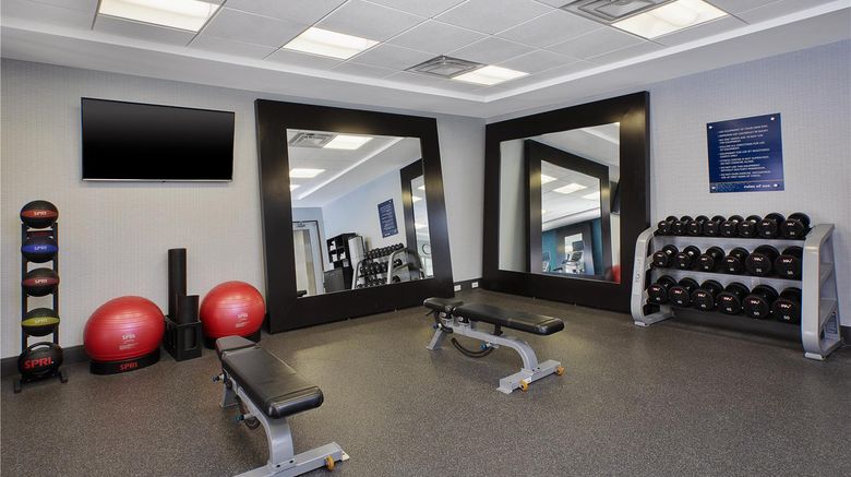 <b>Hampton Inn by Hilton West Bloomfield Novi Health</b>. Images powered by <a href="https://iceportal.shijigroup.com/" title="IcePortal" target="_blank">IcePortal</a>.
