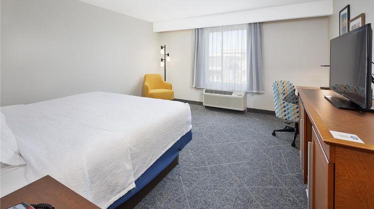 Hampton Inn by Hilton West Bloomfield Novi Room