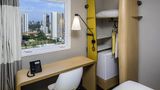 <b>Ibis Centro De Eventos Hotel Room</b>. Images powered by <a href="https://iceportal.shijigroup.com/" title="IcePortal" target="_blank">IcePortal</a>.