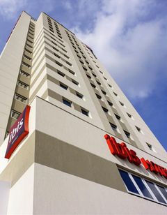 Ibis Centro De Eventos Hotel