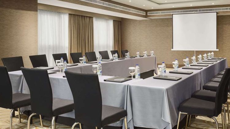 Hawthorn Suites Abu Dhabi City Center Meeting