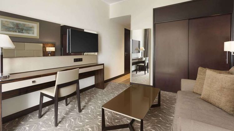 Hawthorn Suites Abu Dhabi City Center Suite
