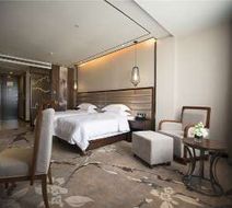 Days Hotel Guilin Room