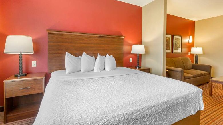 <b>Best Western Plus Chandler Hotel/Stes Room</b>. Images powered by <a href="https://iceportal.shijigroup.com/" title="IcePortal" target="_blank">IcePortal</a>.