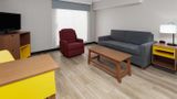 Days Inn & Suites Arlington Heights Suite