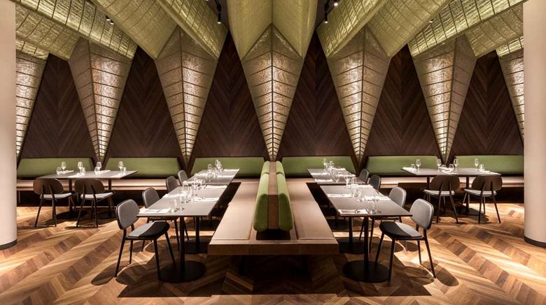 <b>Dolce La Hulpe Brussels Restaurant</b>. Images powered by <a href="https://iceportal.shijigroup.com/" title="IcePortal" target="_blank">IcePortal</a>.