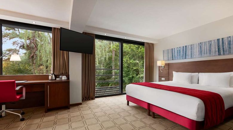 <b>Dolce La Hulpe Brussels Room</b>. Images powered by <a href="https://iceportal.shijigroup.com/" title="IcePortal" target="_blank">IcePortal</a>.