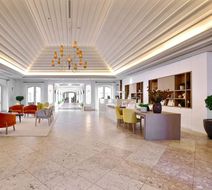 Dolce CampoReal Lisboa Lobby