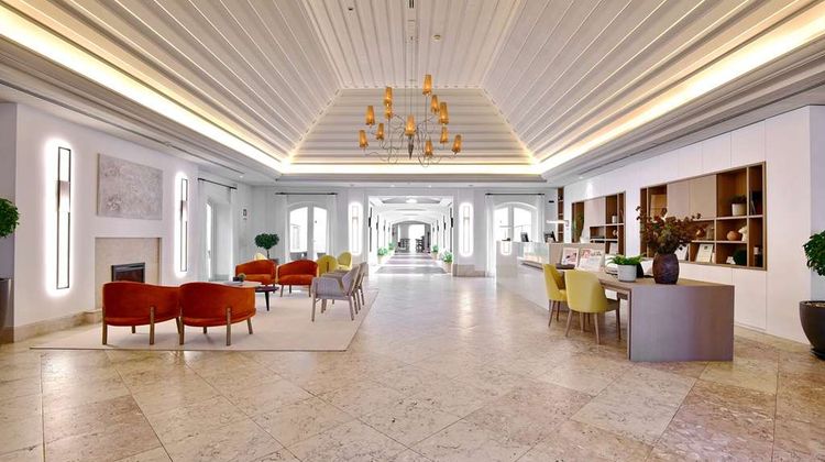 Dolce CampoReal Lisboa Lobby