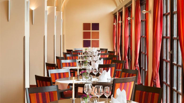 <b>Dolce Bad Nauheim Restaurant</b>. Images powered by <a href="https://iceportal.shijigroup.com/" title="IcePortal" target="_blank">IcePortal</a>.