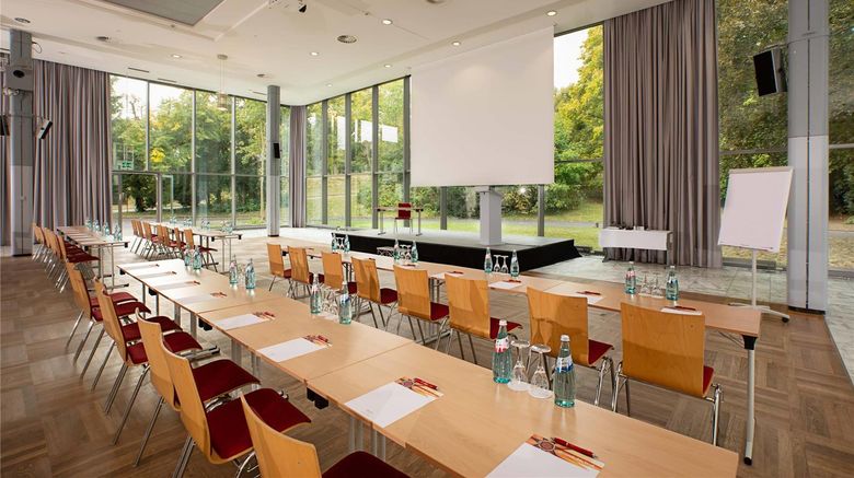 <b>Dolce Bad Nauheim Meeting</b>. Images powered by <a href="https://iceportal.shijigroup.com/" title="IcePortal" target="_blank">IcePortal</a>.