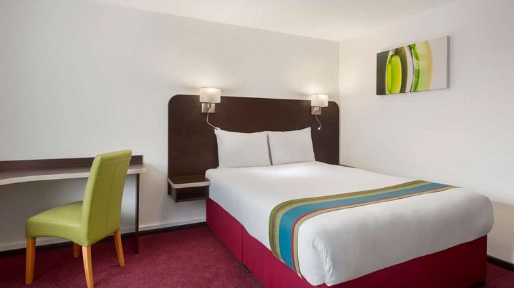 Ramada London South Mimms M25 Room
