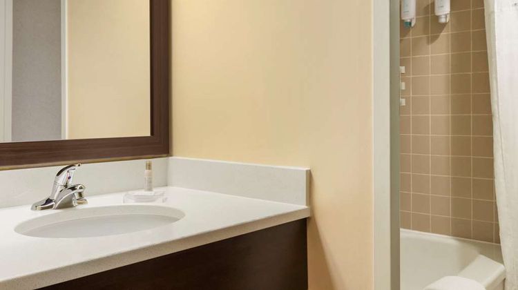 Travelodge Sydney, Nova Scotia Room